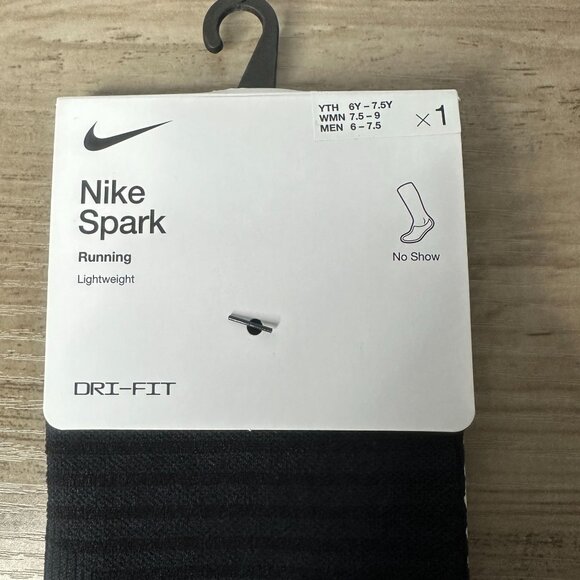 NWT Nike Unisex Spark Lightweight No Show Run Socks Black Size Small (DA359-010) - Picture 2 of 8